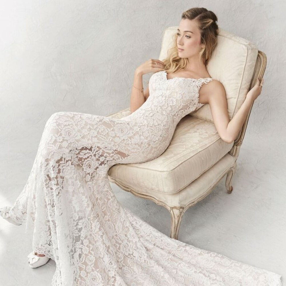 Ella Rosa Wedding Dress Lace Sheath Fit and Flare Size 10 / 8
